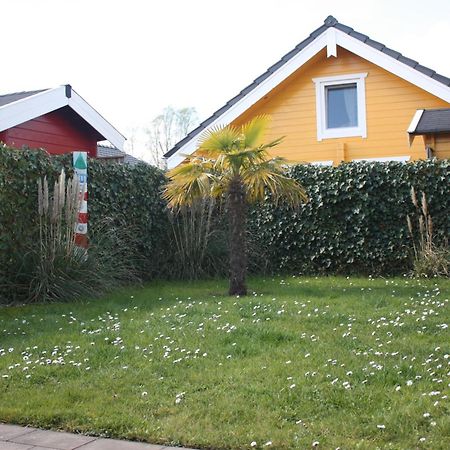 Villa Emilia - Gemuetliches Kinderfreundliches Blockhaus Mit Umzaeuntem Garten シント・アナラント エクステリア 写真